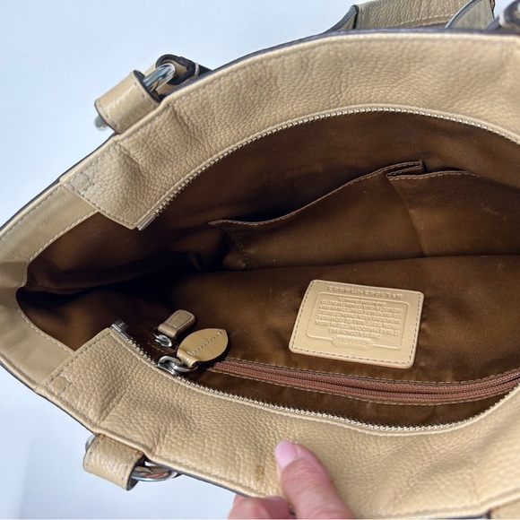 Coach Bag - Picture 3 of 3